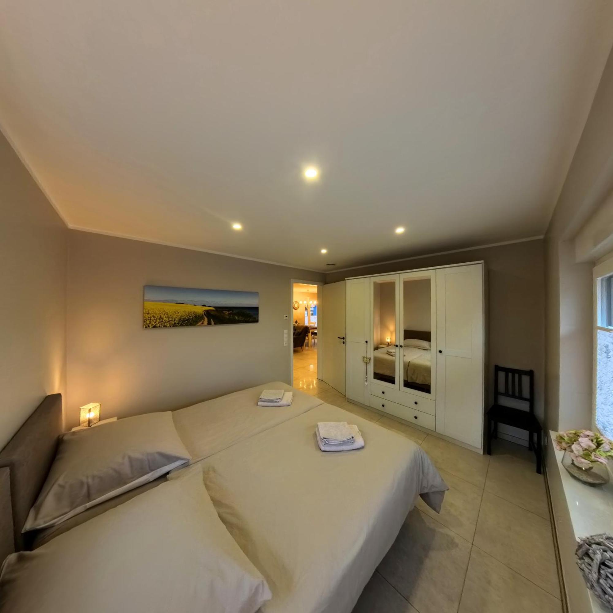 Eine Sehr Gemuetliche Erdgeschoss Wohnung Ihlow  Exterior foto